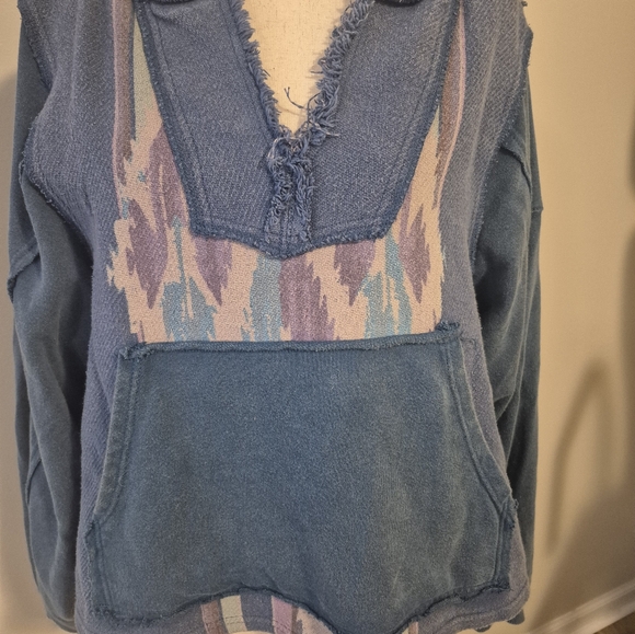 FREE PEOPLE Blue Hooded Baja Pullover poncho Like New Oversized  Hippie Boho - Picture 13 of 14